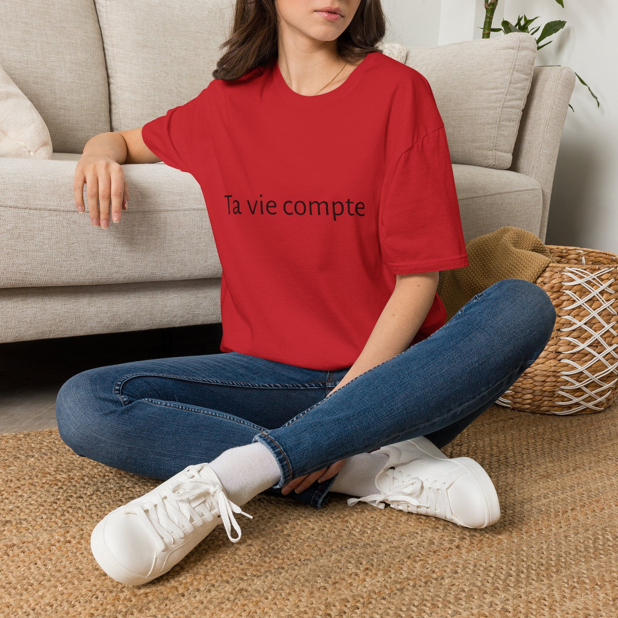 French "Your Life Matters" T-shirt