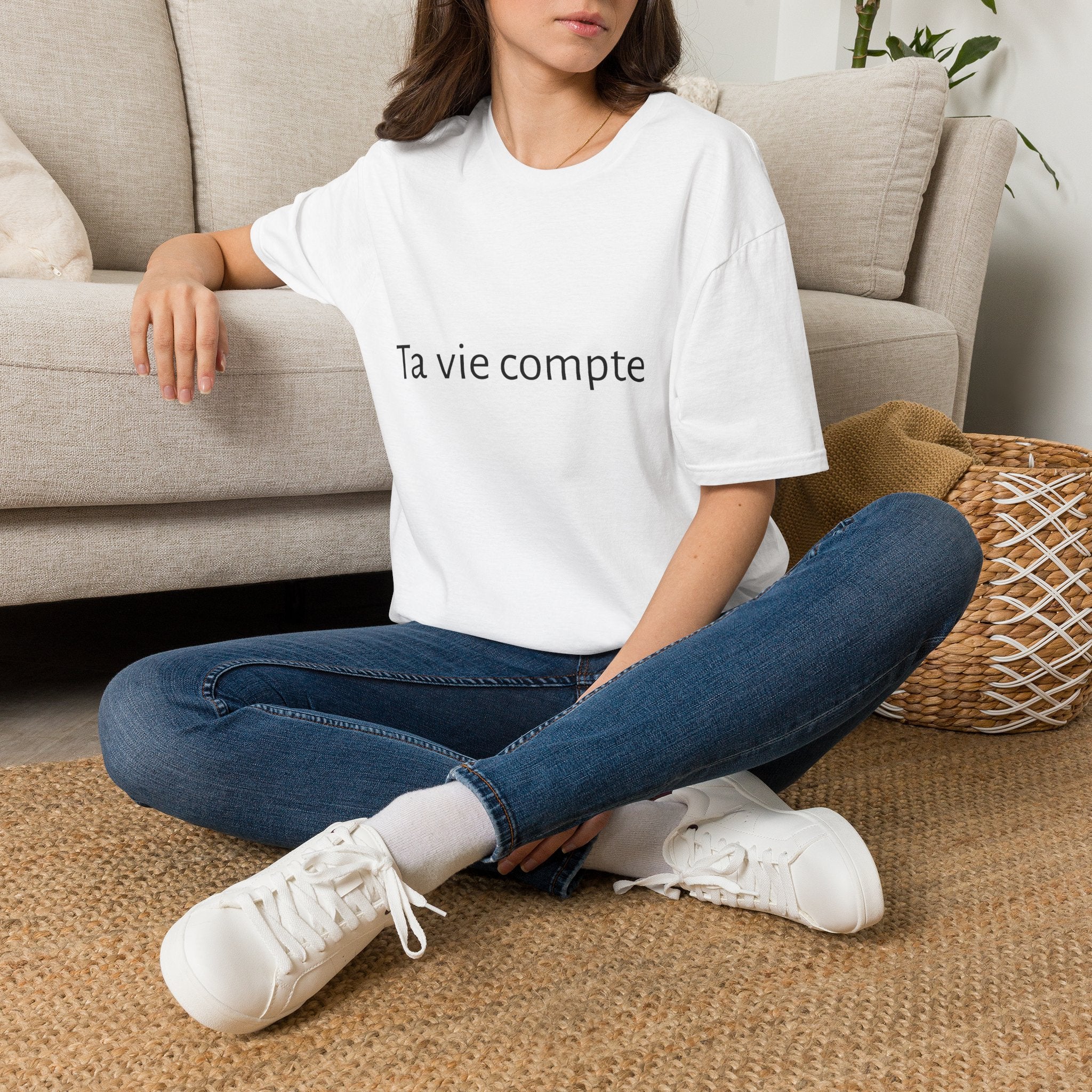 French "Your Life Matters" T-shirt